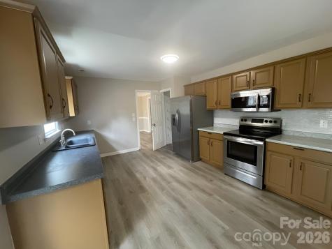 2229 Century Oaks Lane Charlotte NC 28262