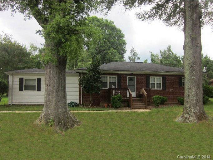 216 Kennerly Avenue Mooresville NC 28115
