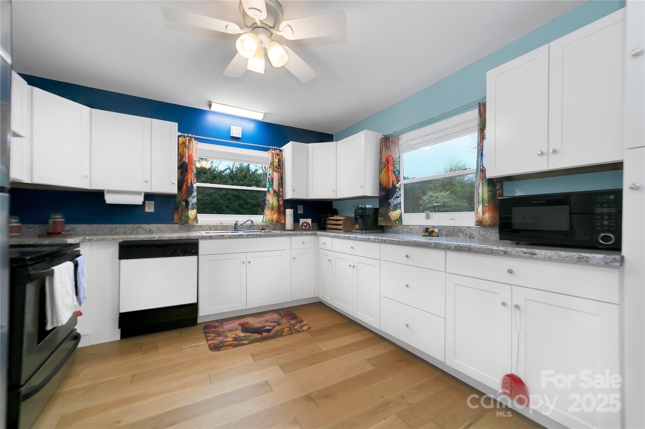 626 Fairview Loop Hot Springs NC 28743