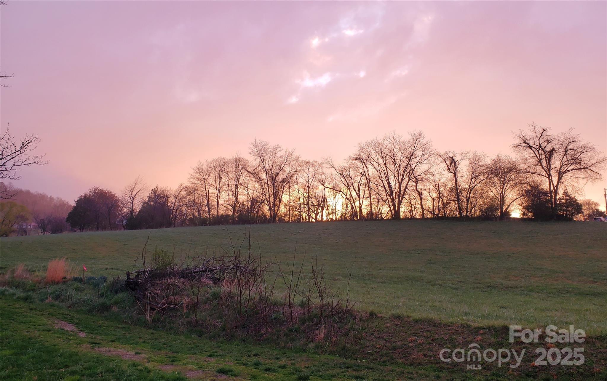 626 Fairview Loop Hot Springs NC 28743