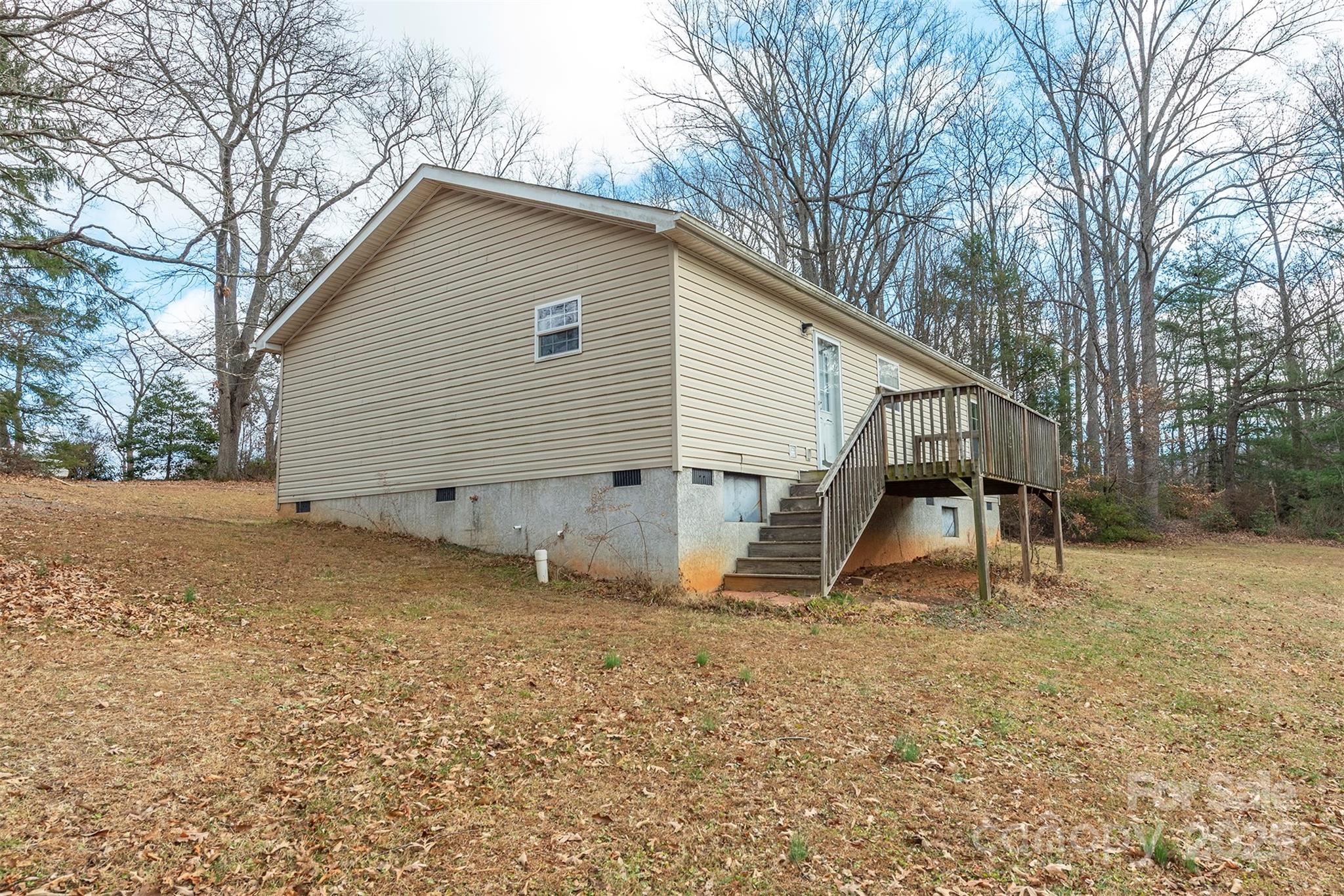332 Richmond Avenue Swannanoa NC 28778