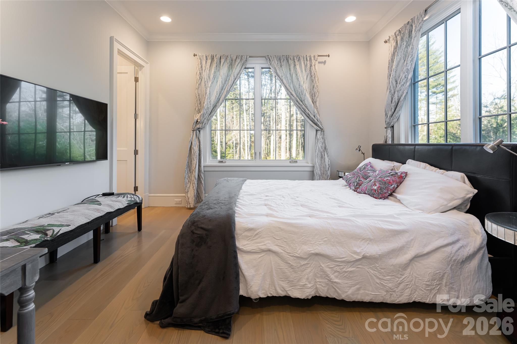 93 Mirehouse Run Asheville NC 28803