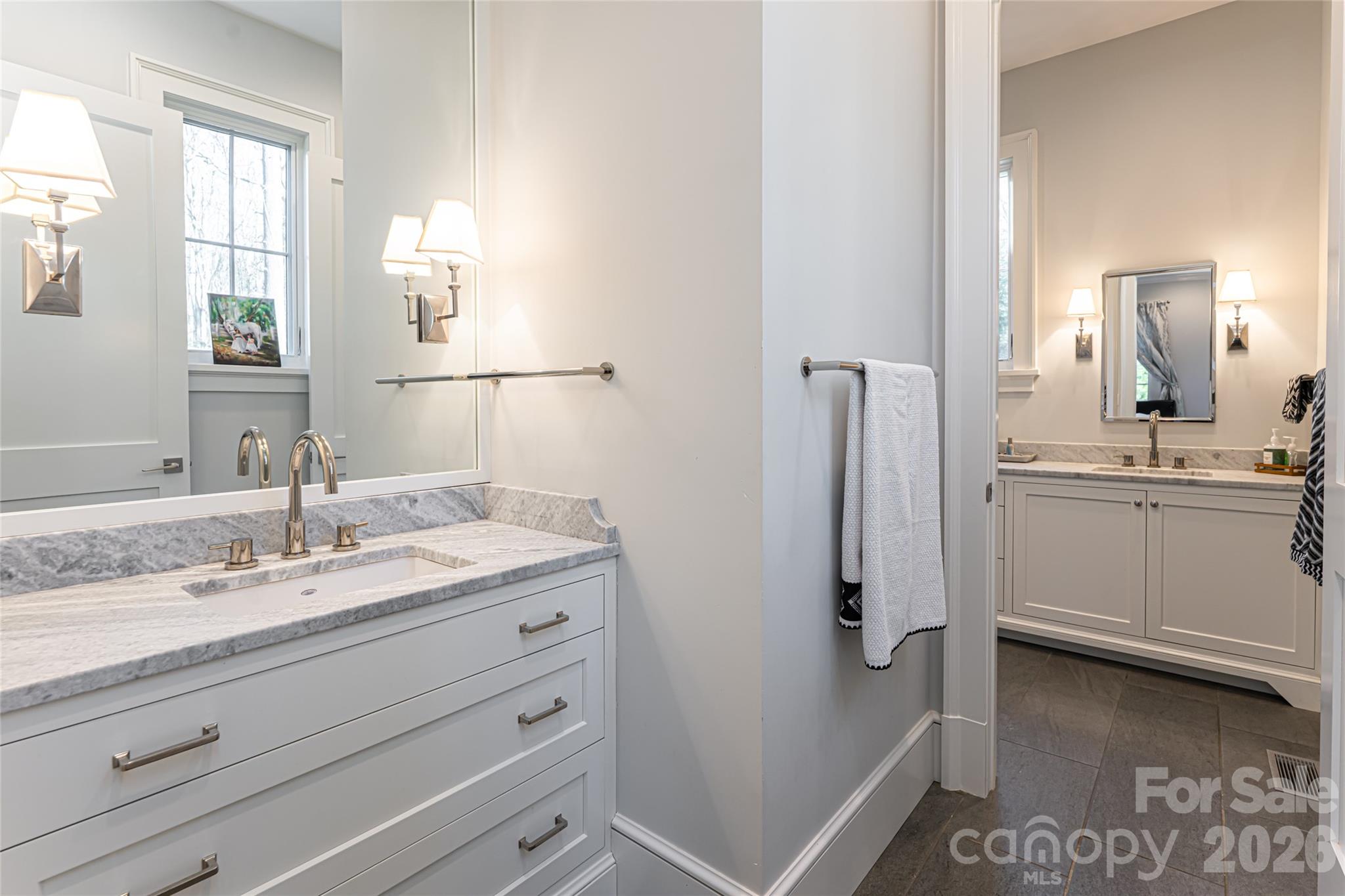 93 Mirehouse Run Asheville NC 28803