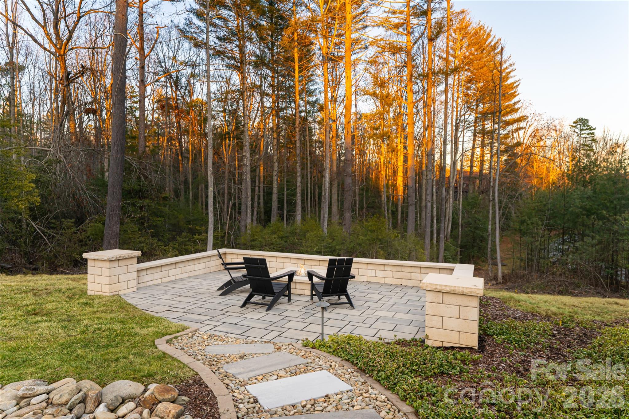 93 Mirehouse Run Asheville NC 28803