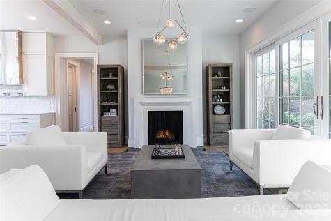 93 Mirehouse Run Asheville NC 28803