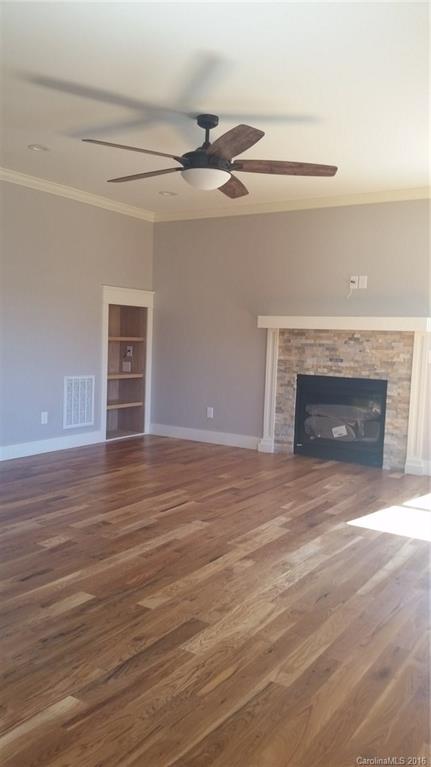 28 Shaker Court Asheville NC 28805