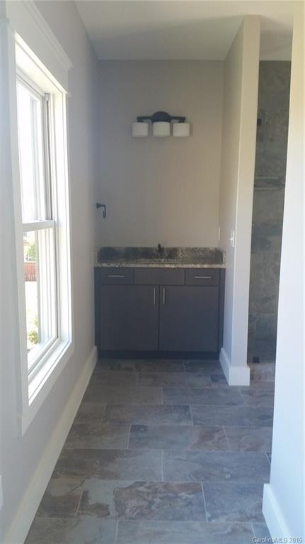 28 Shaker Court Asheville NC 28805