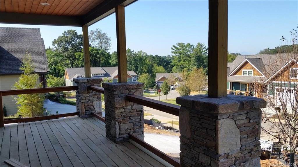 28 Shaker Court Asheville NC 28805