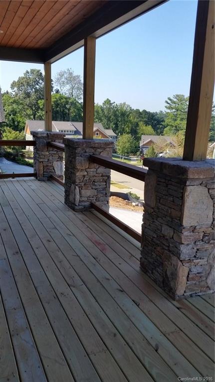 28 Shaker Court Asheville NC 28805