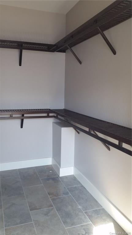 28 Shaker Court Asheville NC 28805