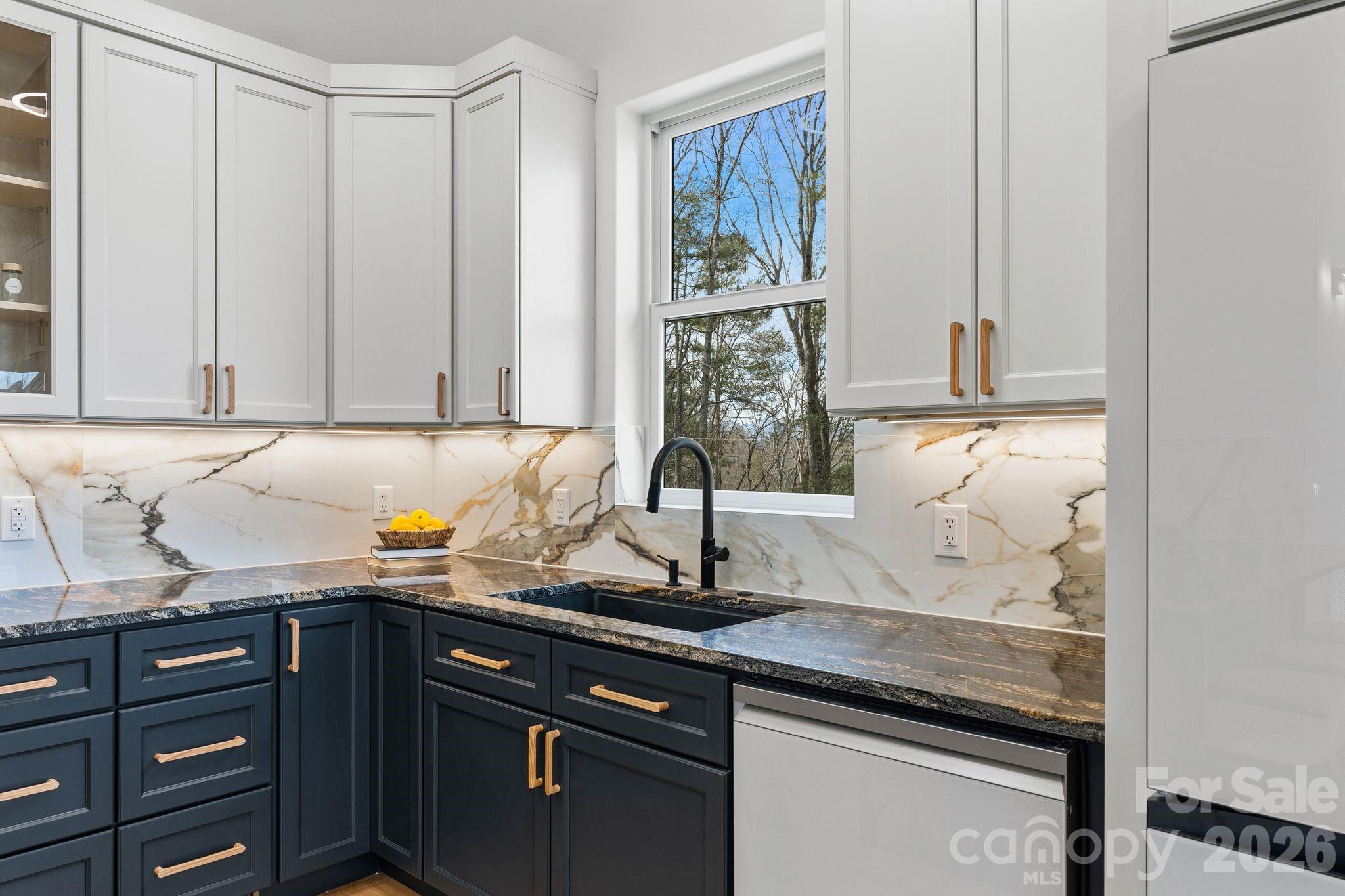 55 Timber Moss Drive Asheville NC 28804