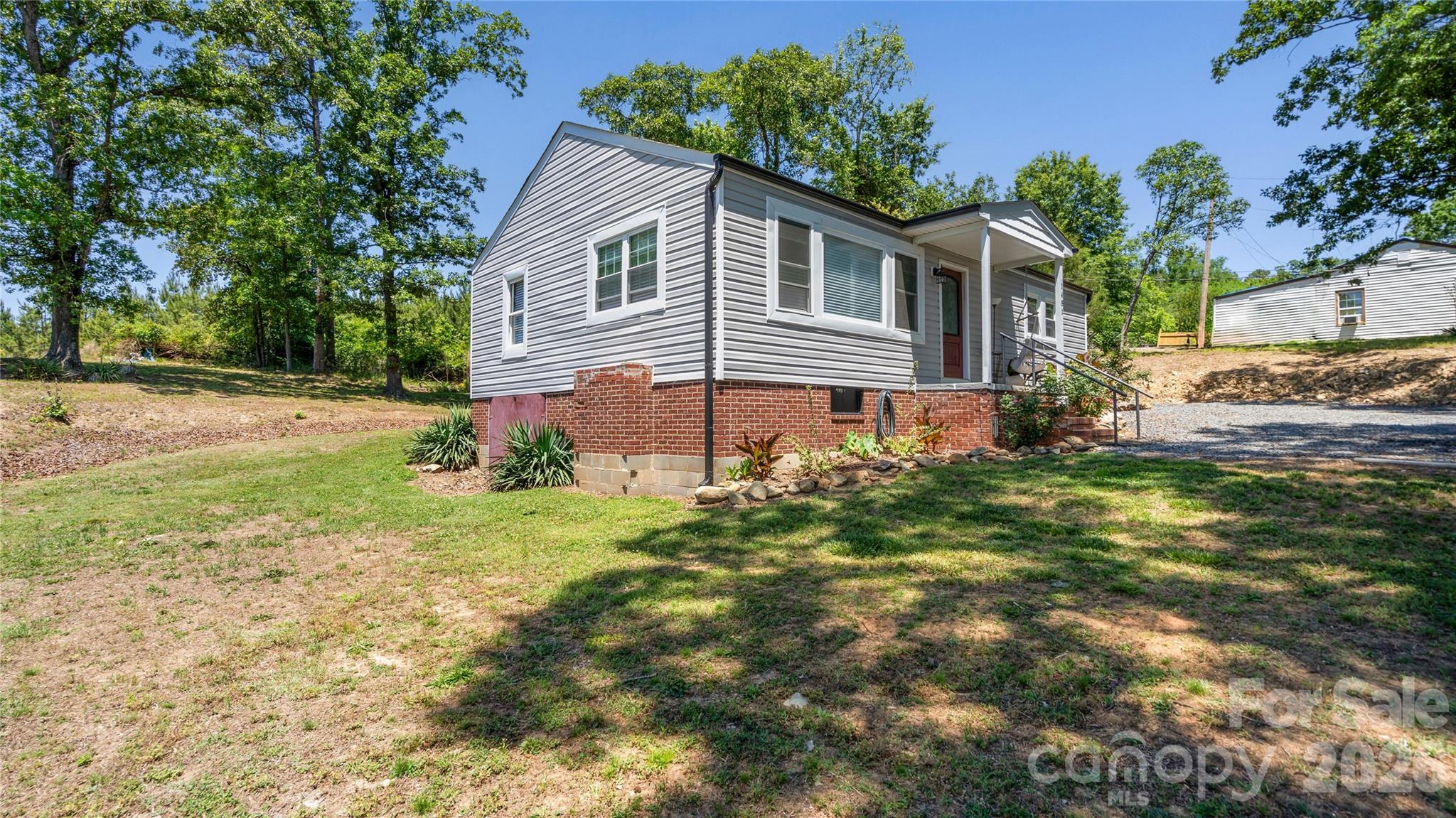 1481 Hilltop Street Albemarle NC 28001