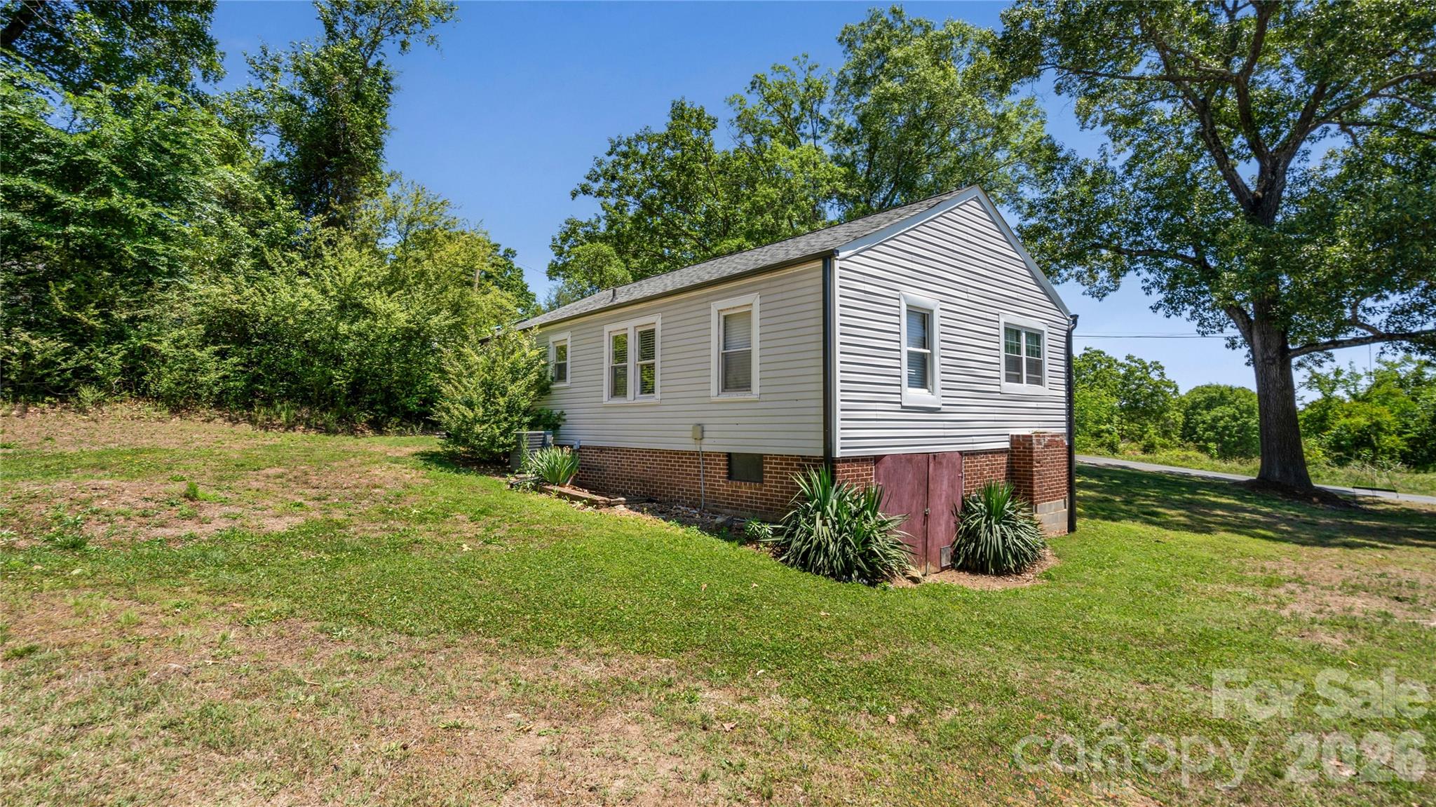 1481 Hilltop Street Albemarle NC 28001