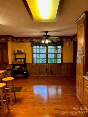 2752 Old Highway 221 S Marion NC 28752