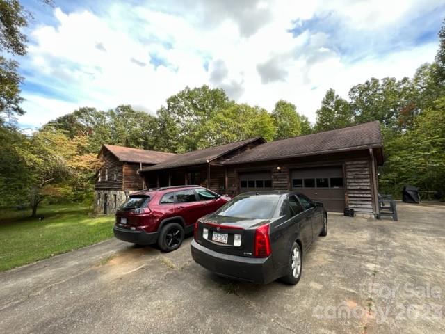 2752 Old Highway 221 S Marion NC 28752
