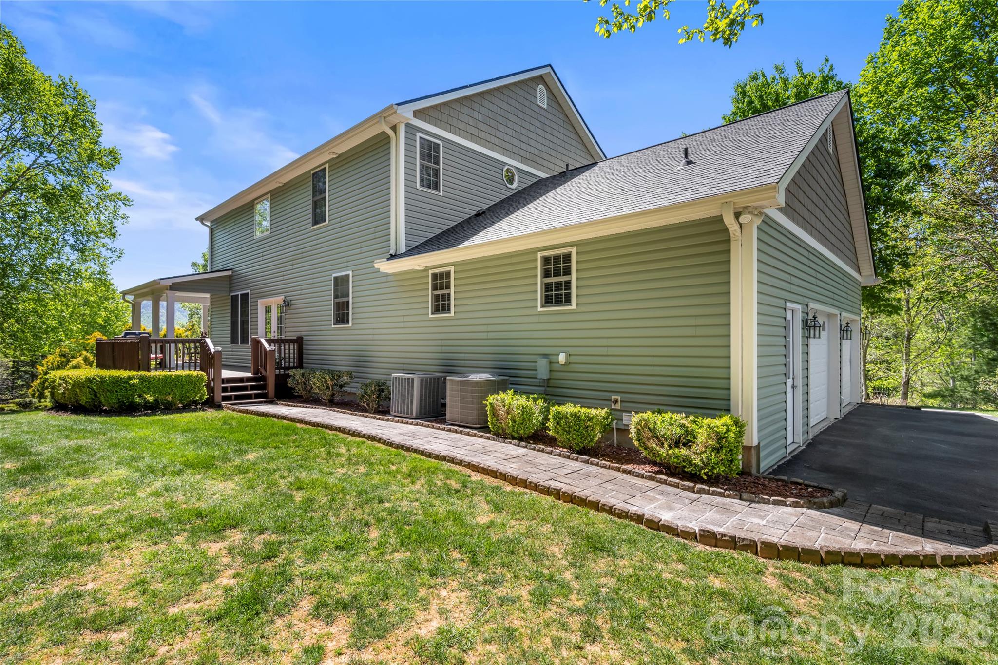 420 Kanuga Forest Drive Hendersonville NC 28739