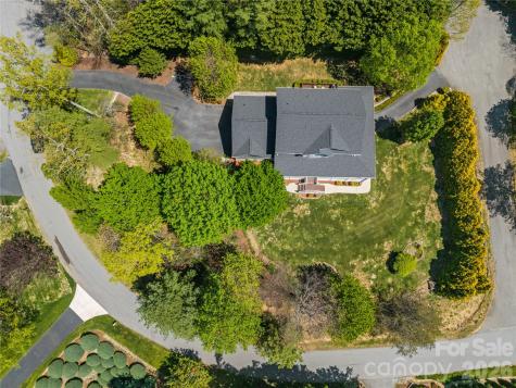 420 Kanuga Forest Drive Hendersonville NC 28739