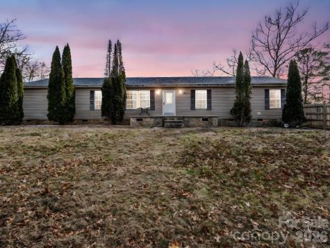 865 Boland Drive Lake Lure NC 28746