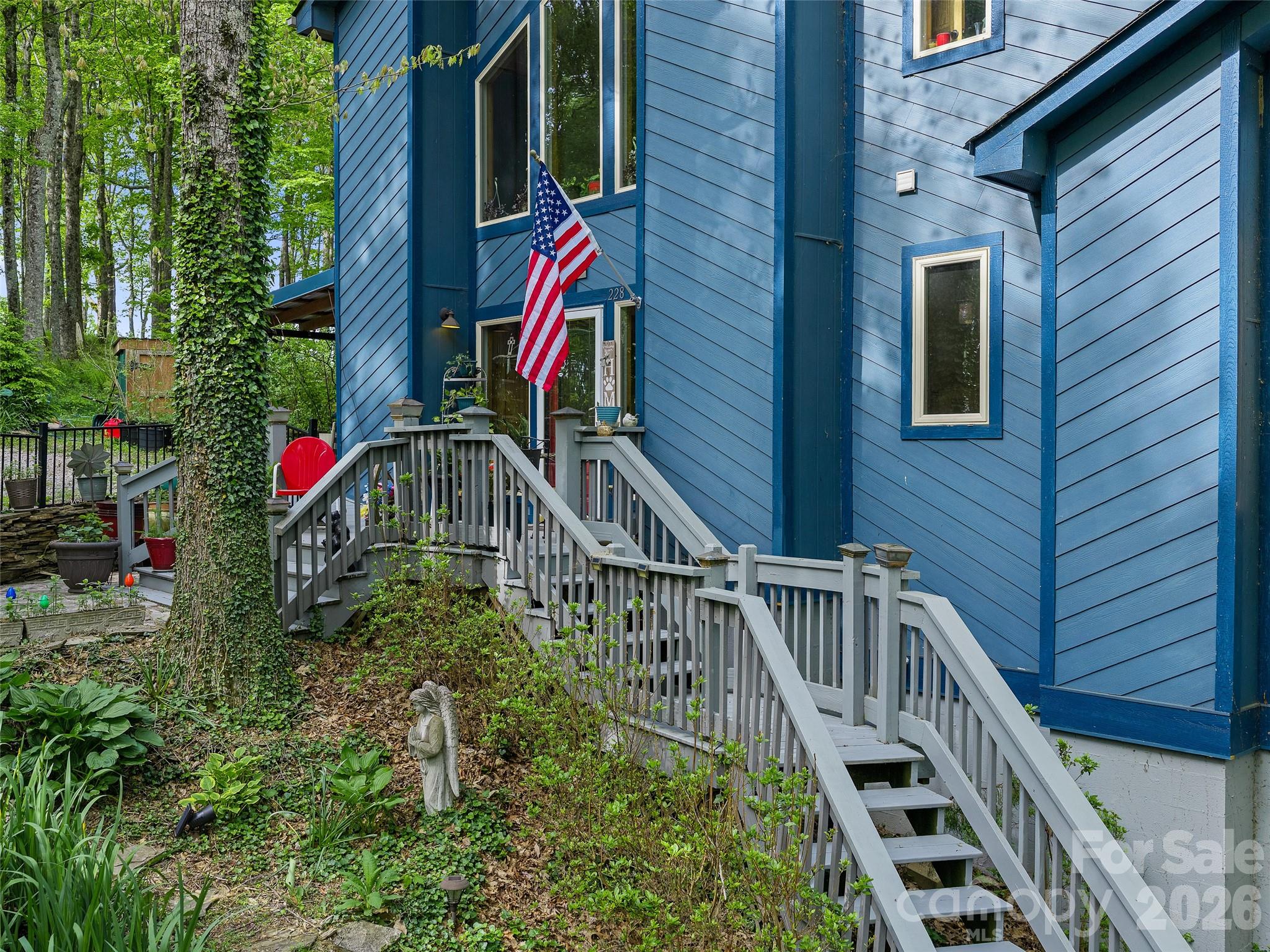 228 Continental Divide Road Spruce Pine NC 28777