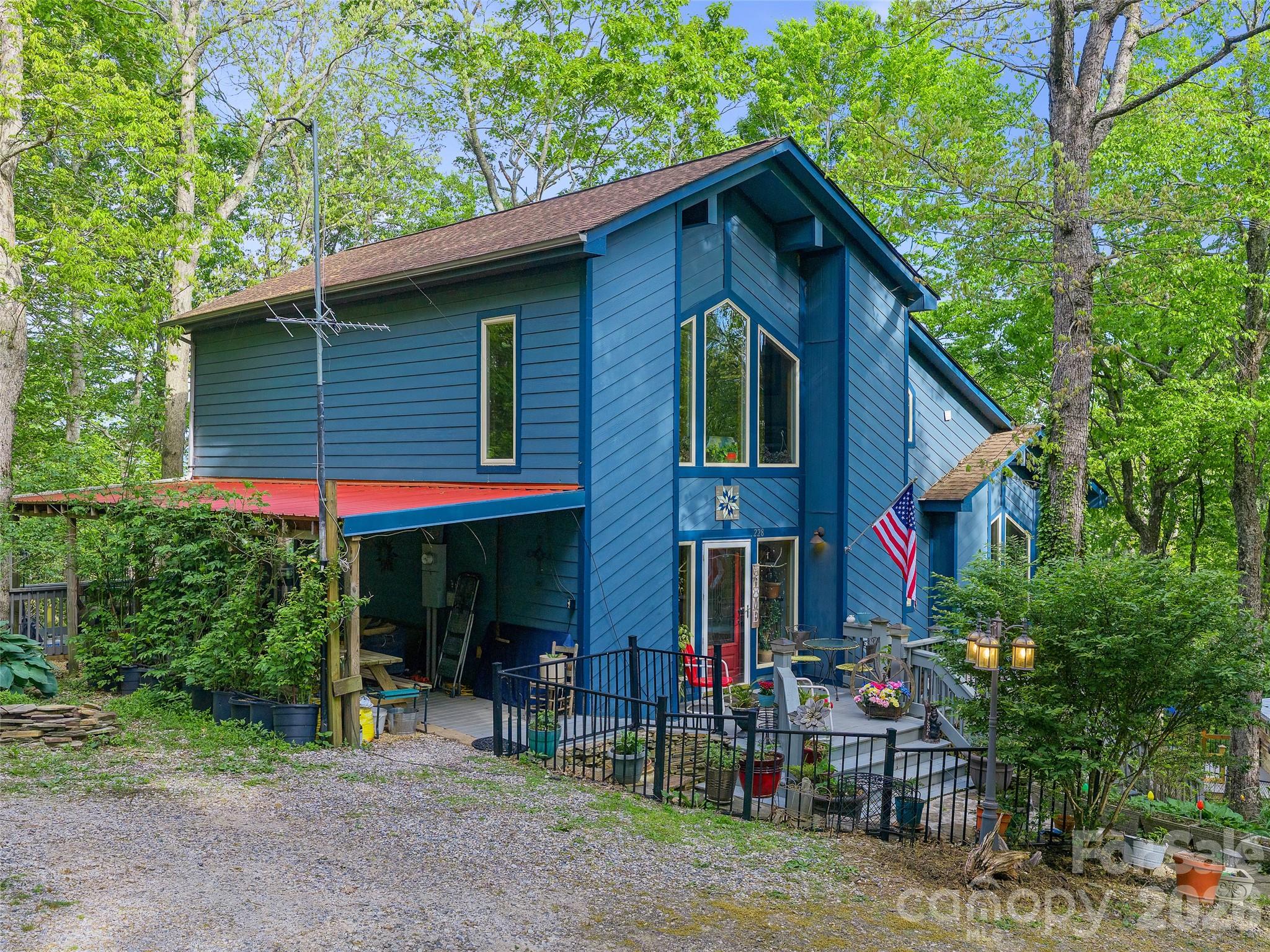 228 Continental Divide Road Spruce Pine NC 28777
