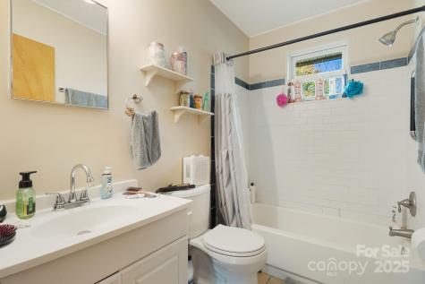 645 Flint Hill Road Alexander NC 28701