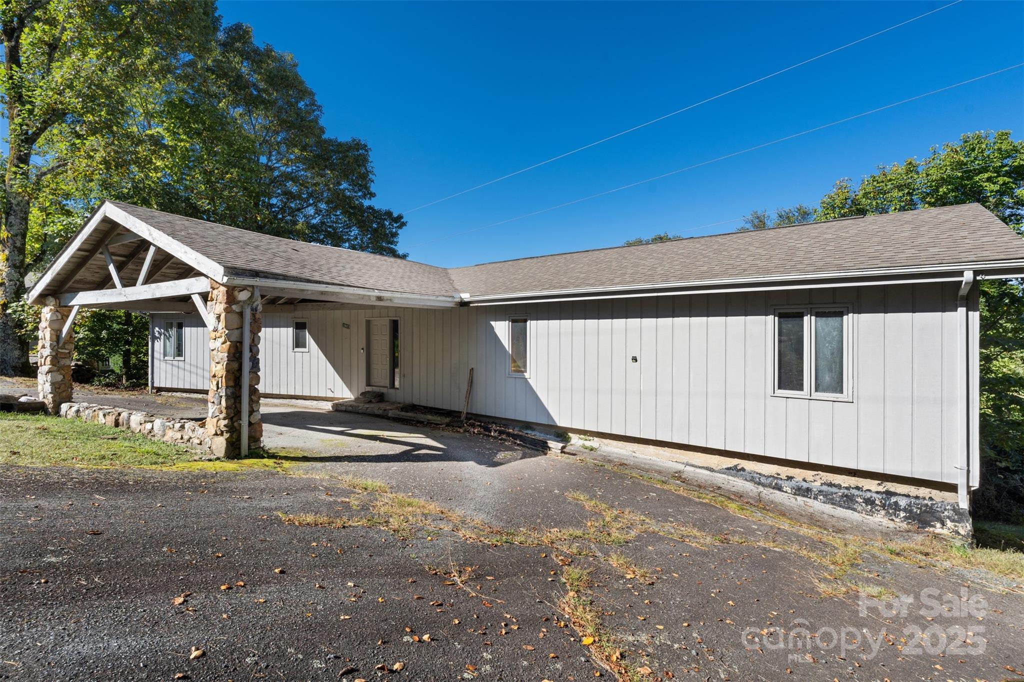 1803 Goforth Road Blowing Rock NC 28605