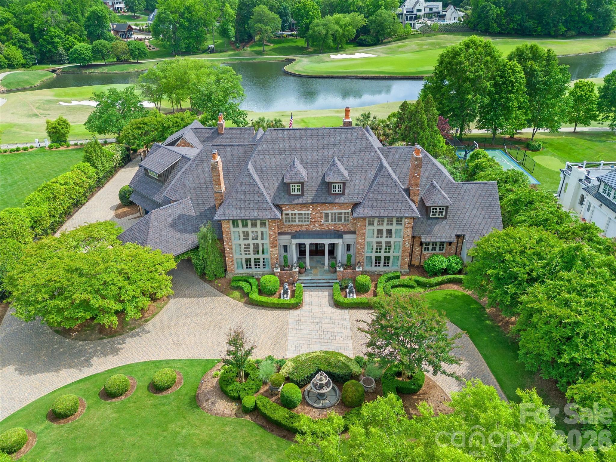 4536 Parview Drive N Charlotte NC 28226