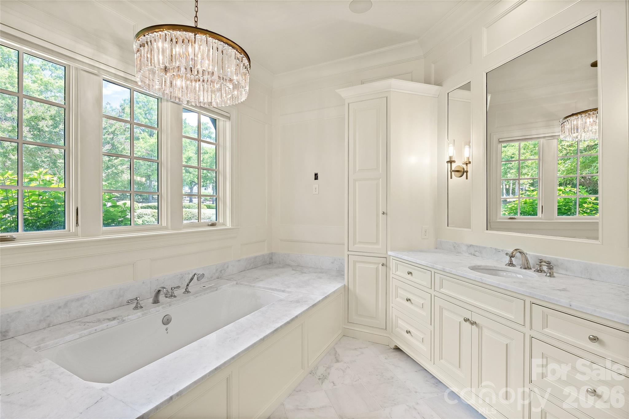 4536 Parview Drive N Charlotte NC 28226