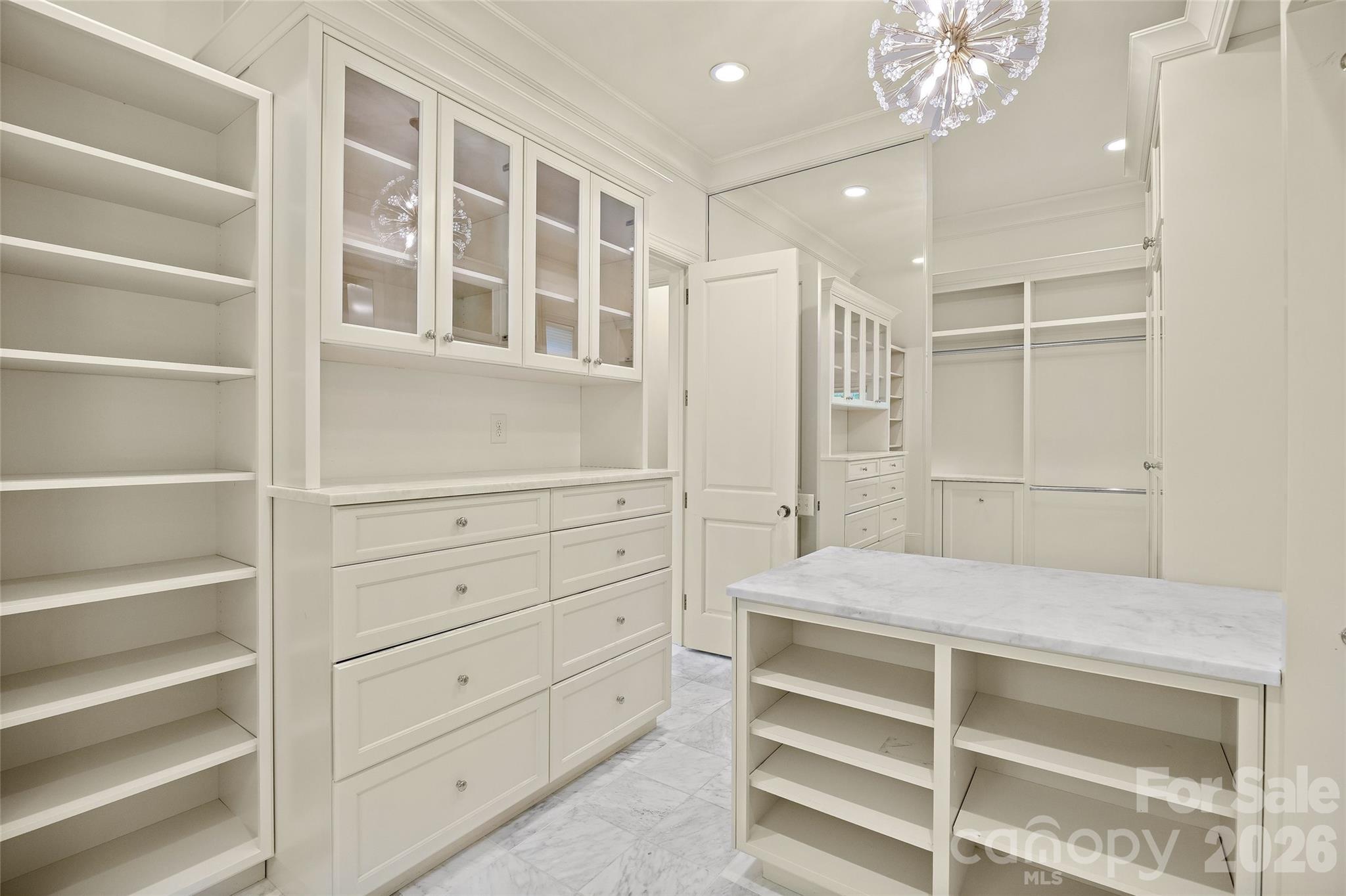 4536 Parview Drive N Charlotte NC 28226