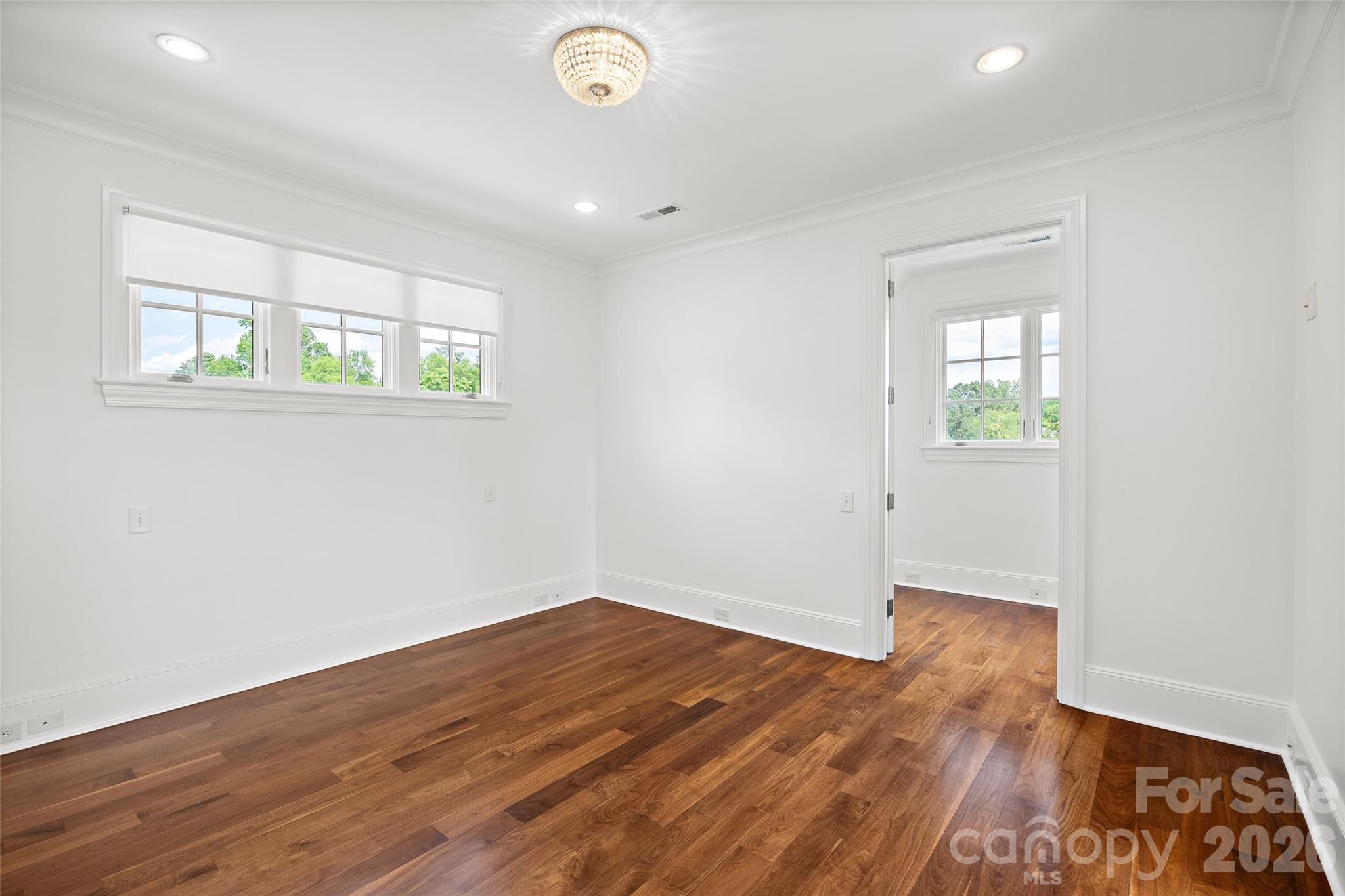 4536 Parview Drive N Charlotte NC 28226