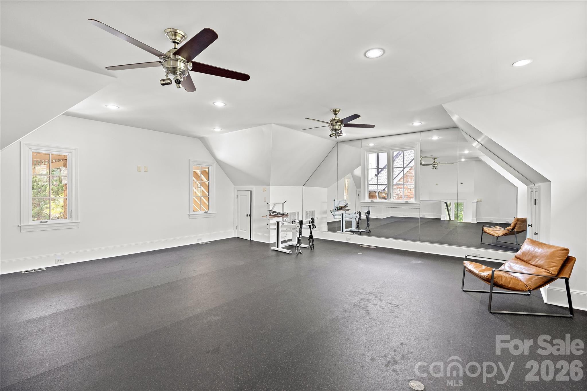 4536 Parview Drive N Charlotte NC 28226
