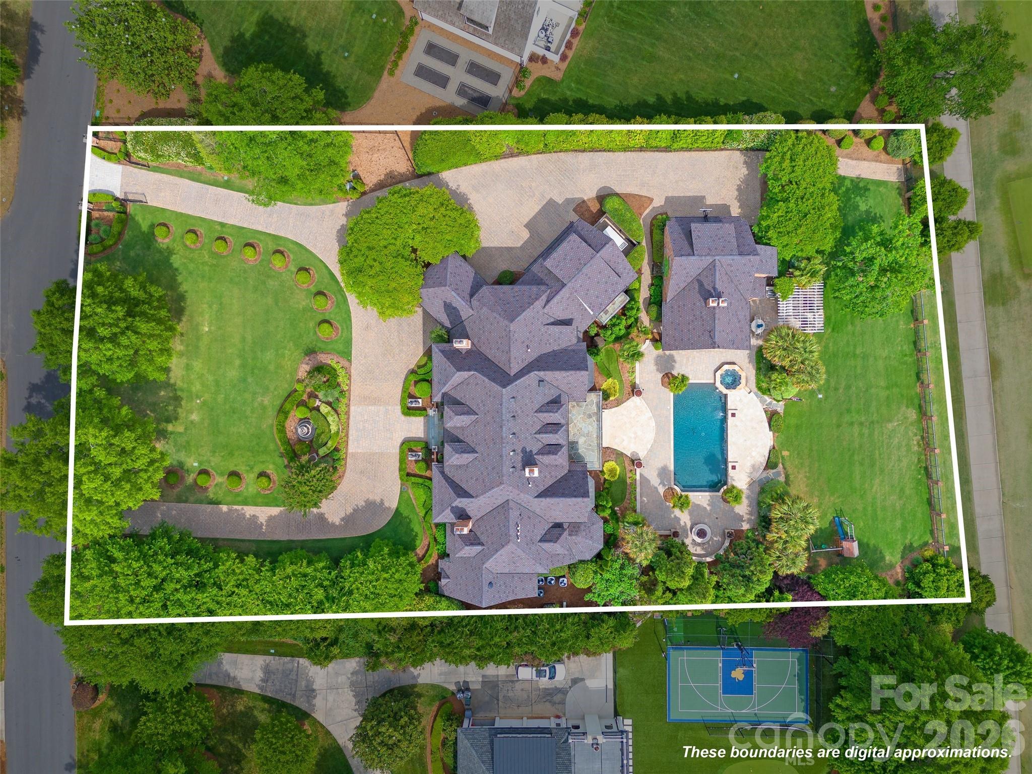4536 Parview Drive N Charlotte NC 28226