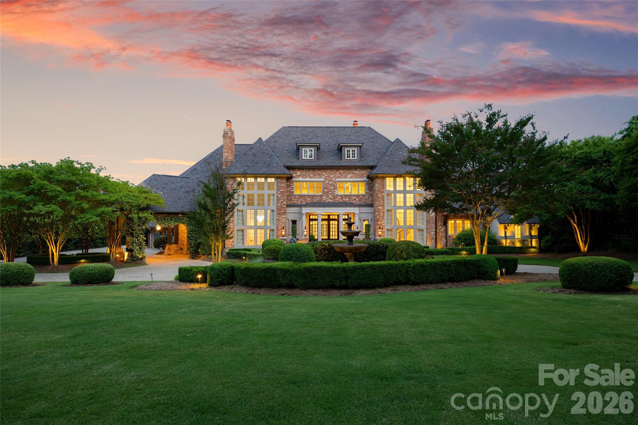 4536 Parview Drive N Charlotte NC 28226