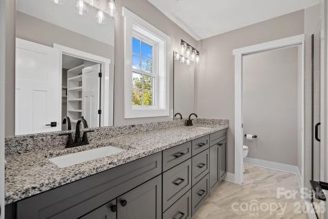343 Olivette Road Asheville NC 28804