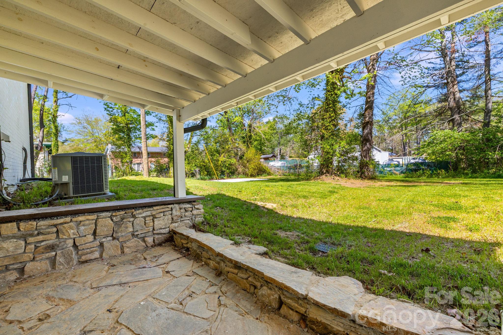 111 Sunset Hill Drive Etowah NC 28729