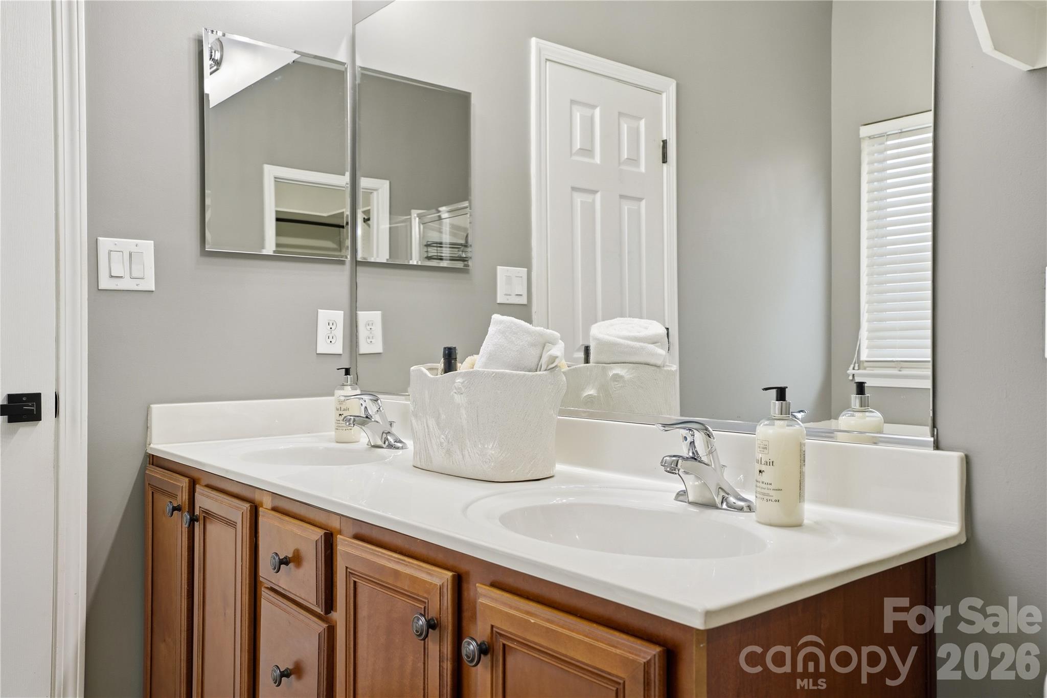 1016 Reigate Road Charlotte NC 28262