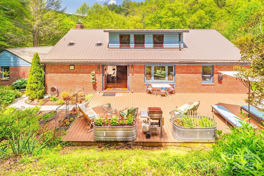 2102 Walnut Creek Road Marshall NC 28753
