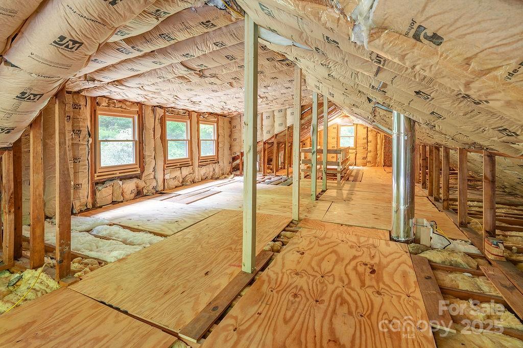 2102 Walnut Creek Road Marshall NC 28753