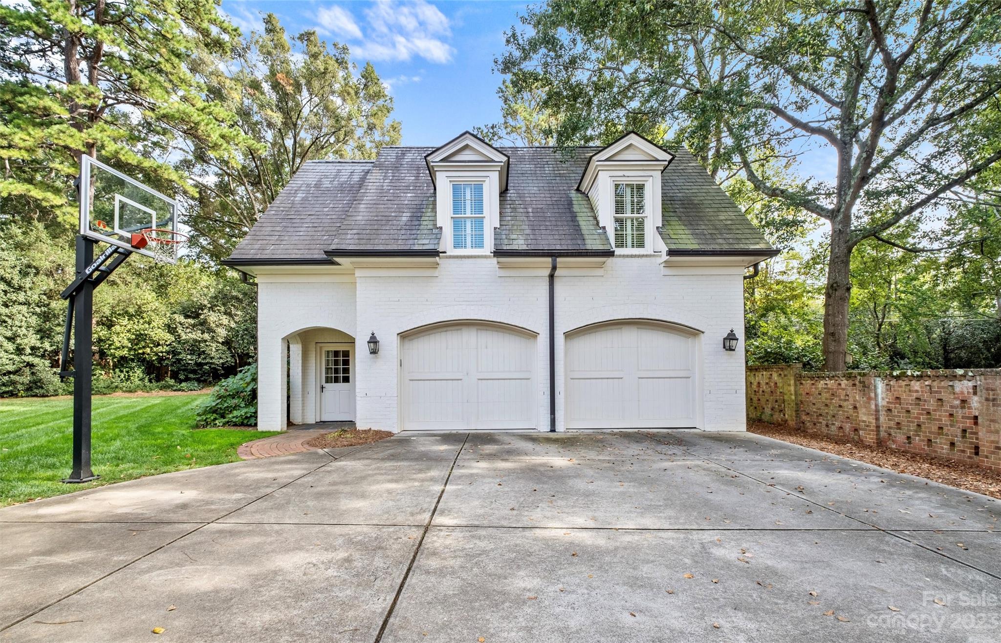 2051 Cassamia Place Charlotte NC 28211