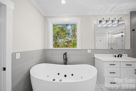 311 Hudson Drive Harrisburg NC 28075