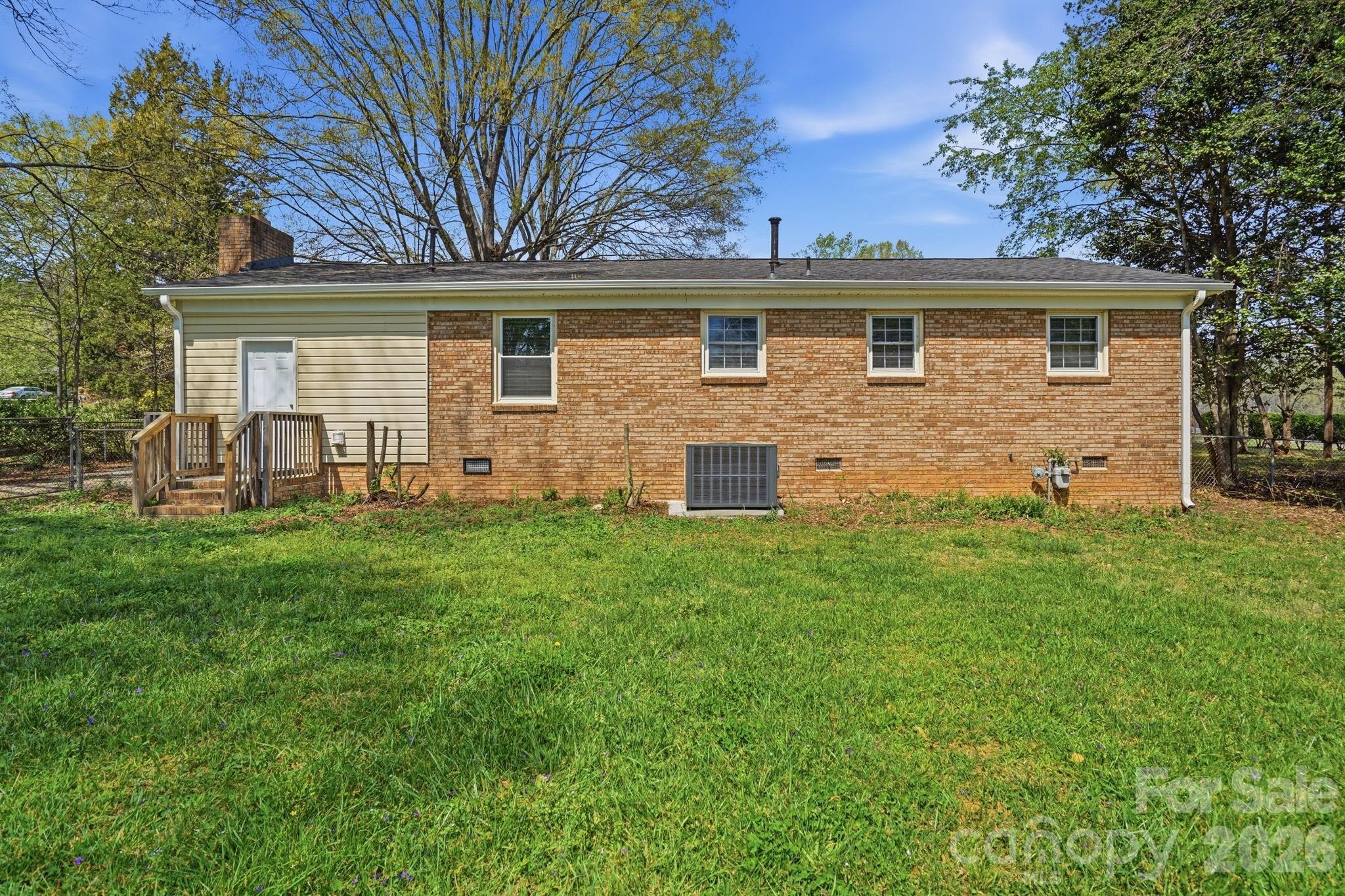 2323 Maplewood Drive Gastonia NC 28052