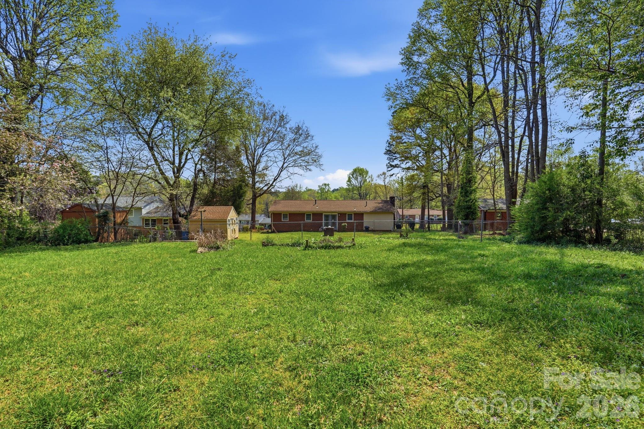 2323 Maplewood Drive Gastonia NC 28052