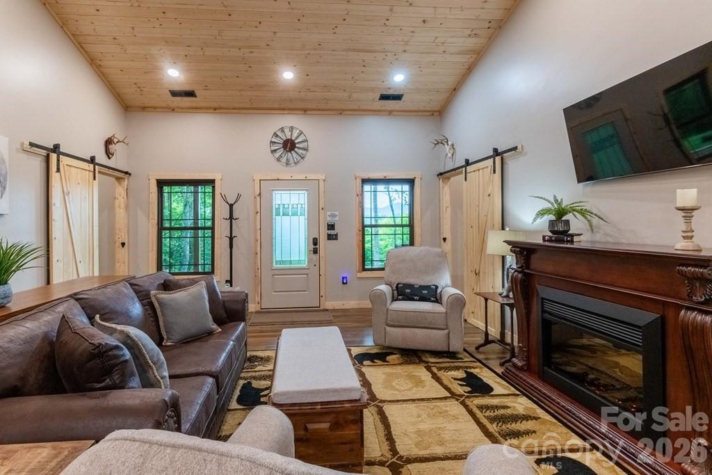 339 Honey Locust Trail Whittier NC 28789