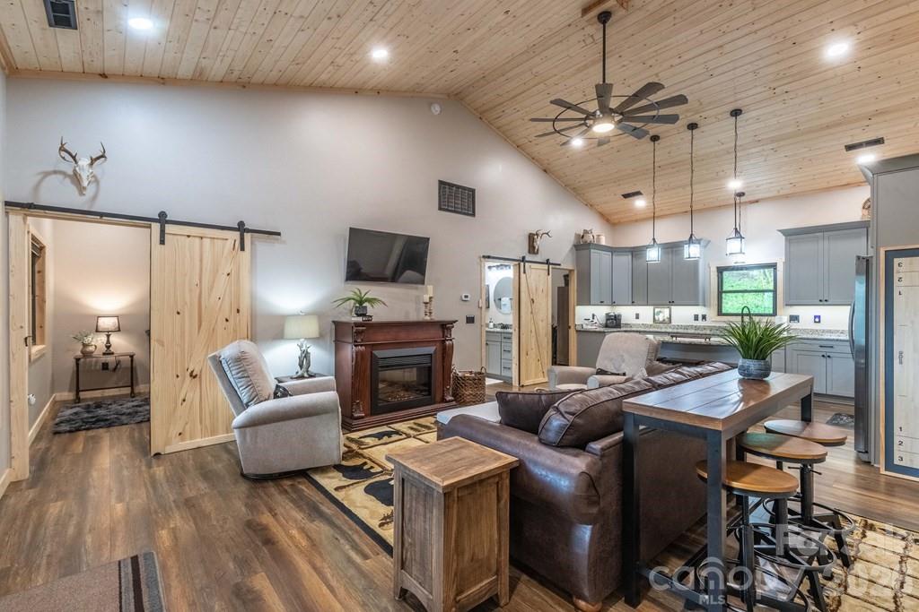 339 Honey Locust Trail Whittier NC 28789