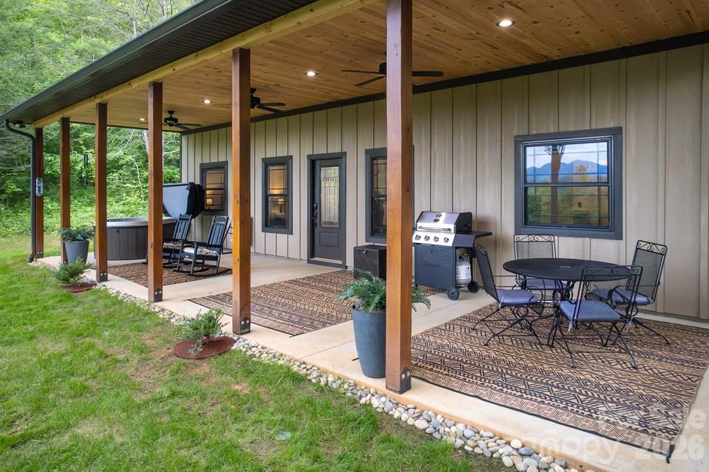 339 Honey Locust Trail Whittier NC 28789