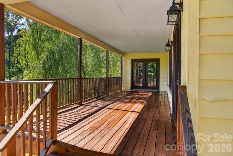 3205 Collinsville Road Columbus NC 28722