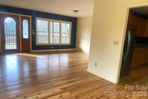 3205 Collinsville Road Columbus NC 28722