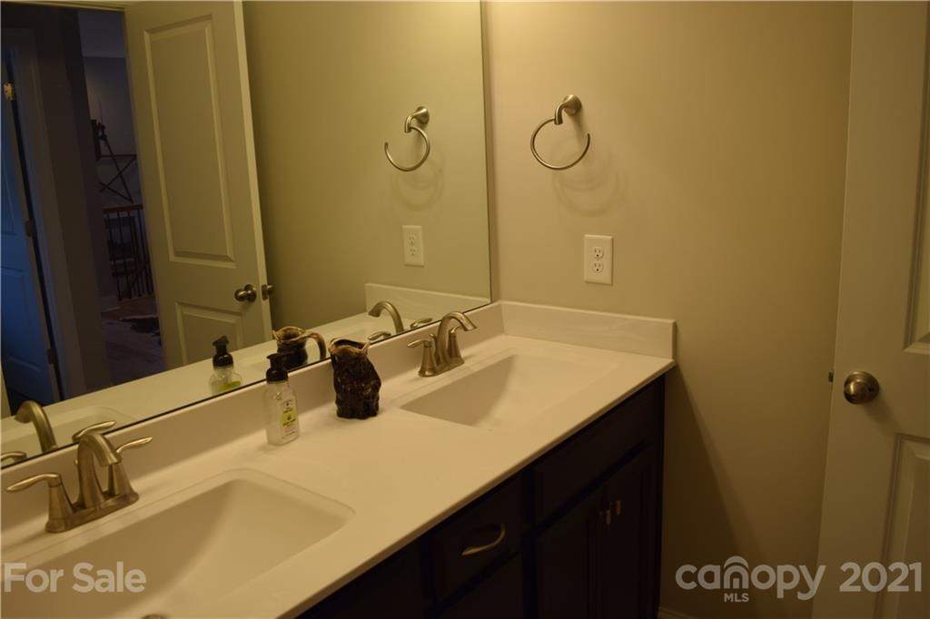 2327 Madeira Circle Waxhaw NC 28173