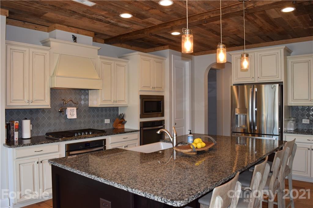 2327 Madeira Circle Waxhaw NC 28173