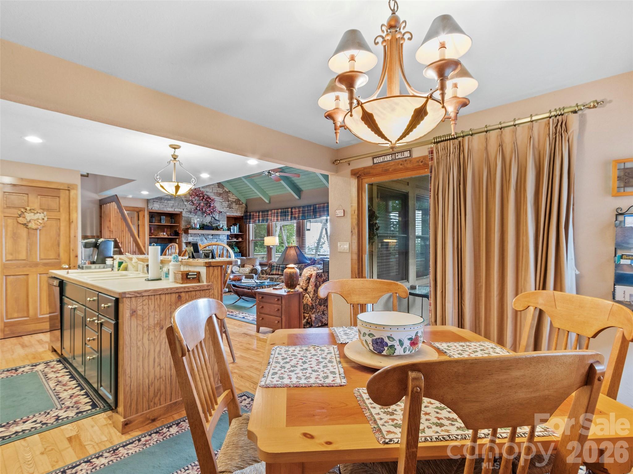 21 Ivy Ridge Road Burnsville NC 28714